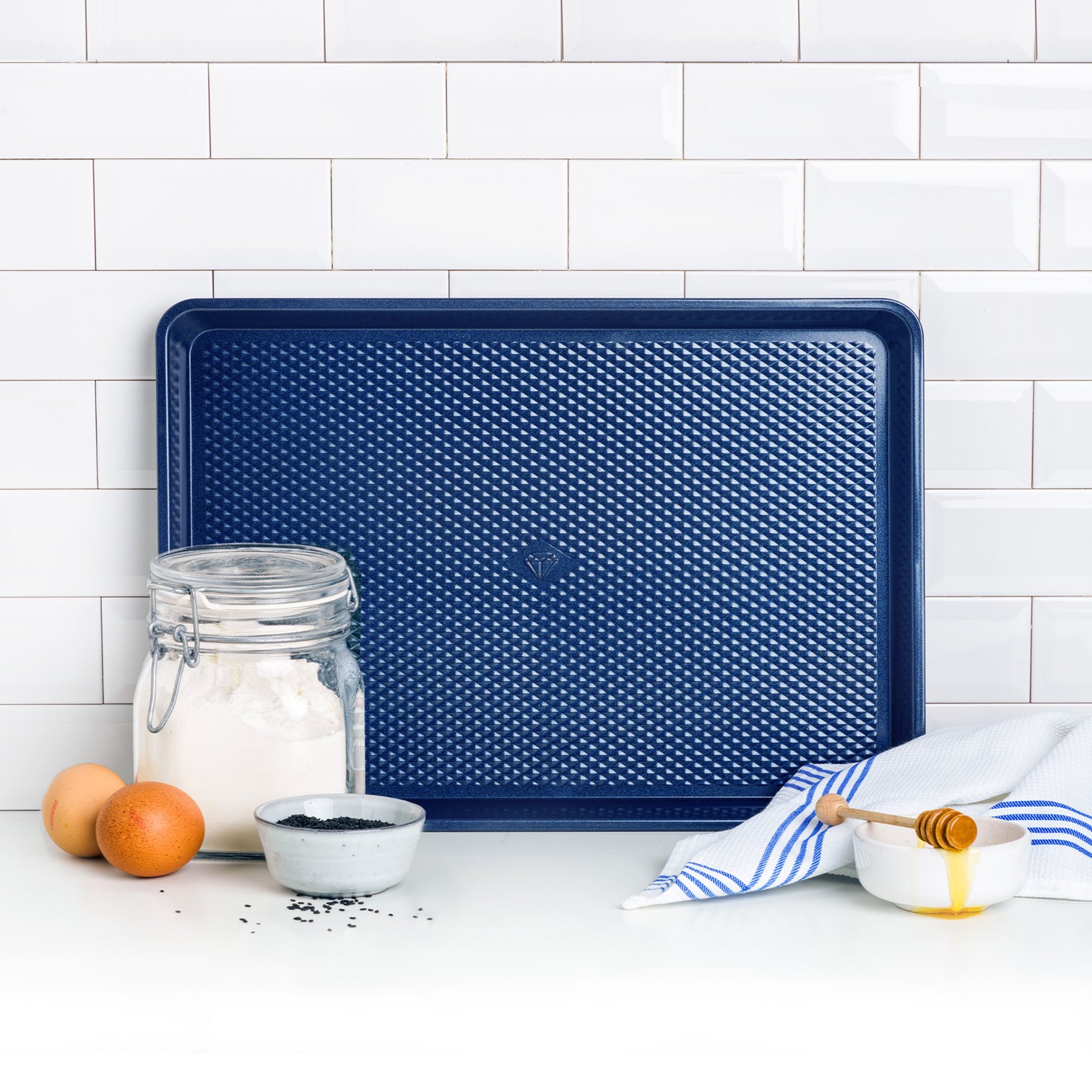 Bakeware The Cookware Company (USA), LLC